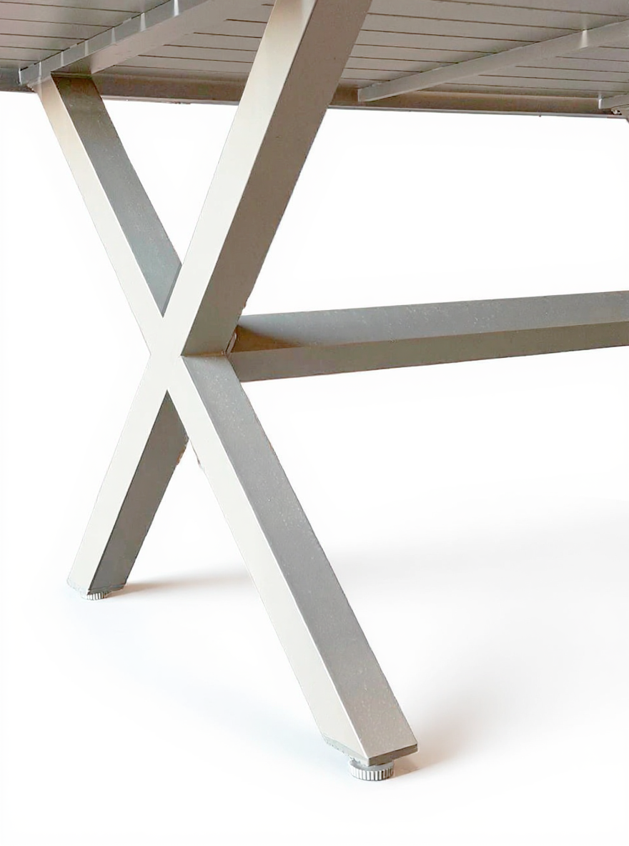 JLE-BARI-BEI-MES_detalle_patas